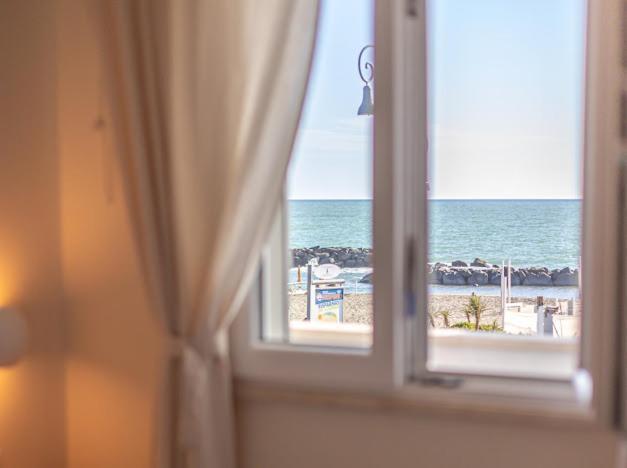 Casa Mira Luxury Sea House Fco Airport Fiumicino